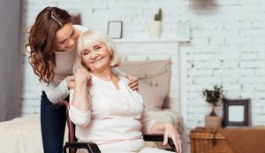 aide domicile auxiliaire séniors proxim services calvados